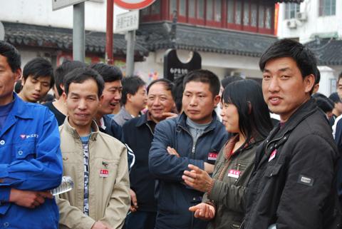 上海滬工閥門廠古鎮朱家角戶外旅游(圖4)