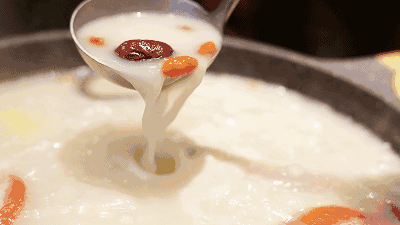 清明時(shí)節(jié)雨紛紛 疏通經(jīng)絡(luò)馬上給身體加分！