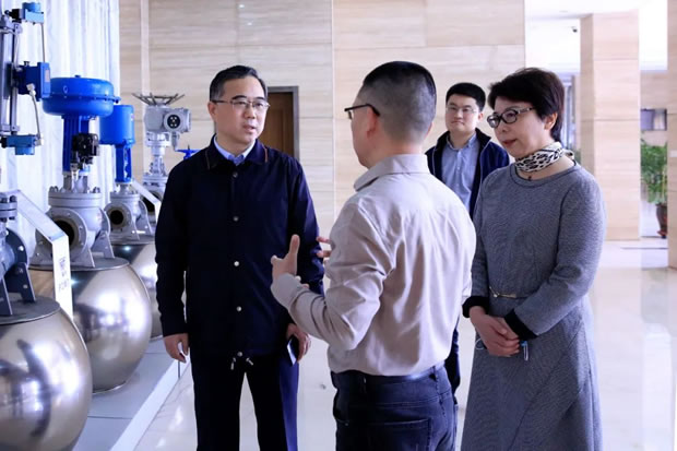 ζ^(q)ίίMLҦl(wi)AWRϺyTSF޹˾_չL{(dio)йD1